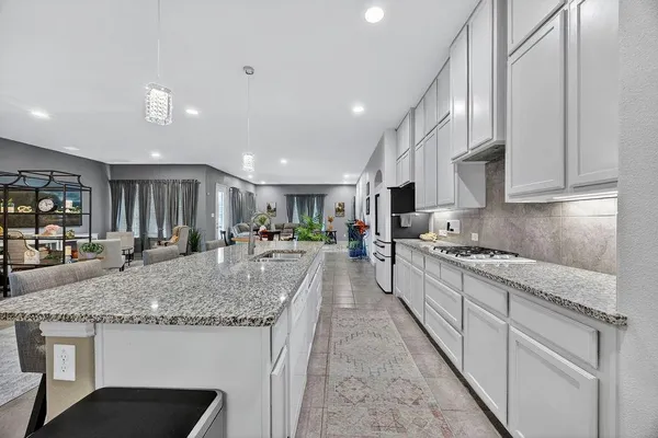 $555,000 | 2801 Vista Azul Place, Unit 2801, Mansfield, TX 76063