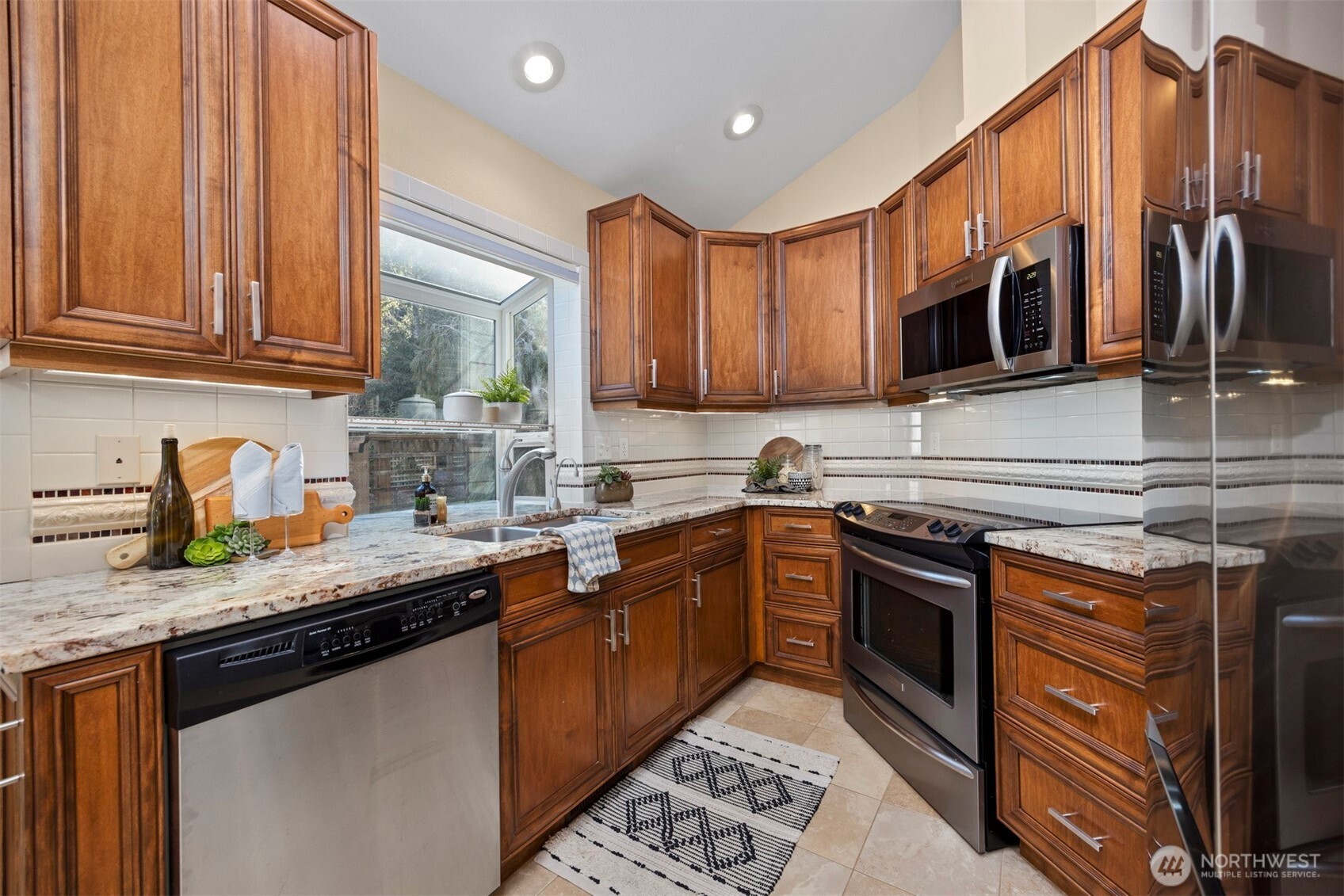 23 Cold Spring Lane Bellingham, WA 98229 - Photo 7 of 39 Gallery Image 7