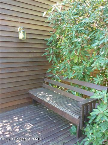 6379 B Five Springs Road Stroudsburg, PA 18360 - Photo 26 of 39 Relaxing Corner