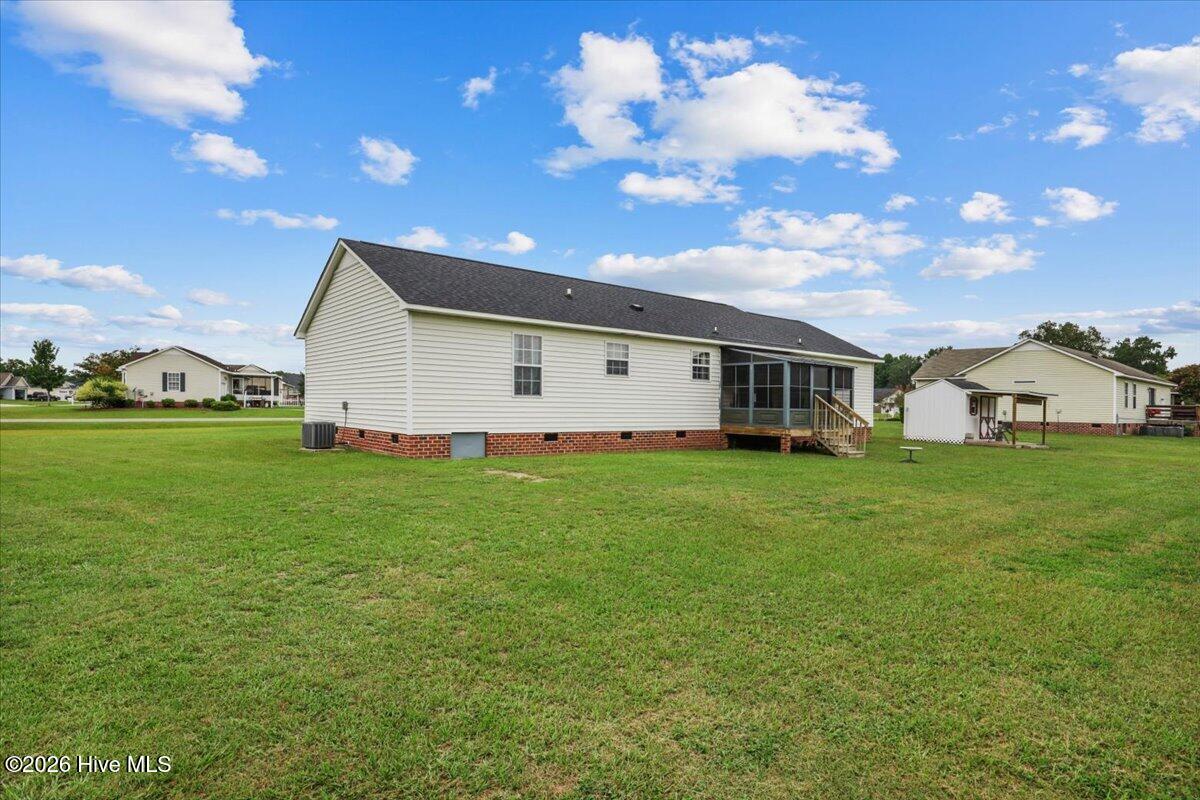 993 Aspen Ridge Court Deep Run, NC 28525 - Photo 11 of 47 Gallery Image 11
