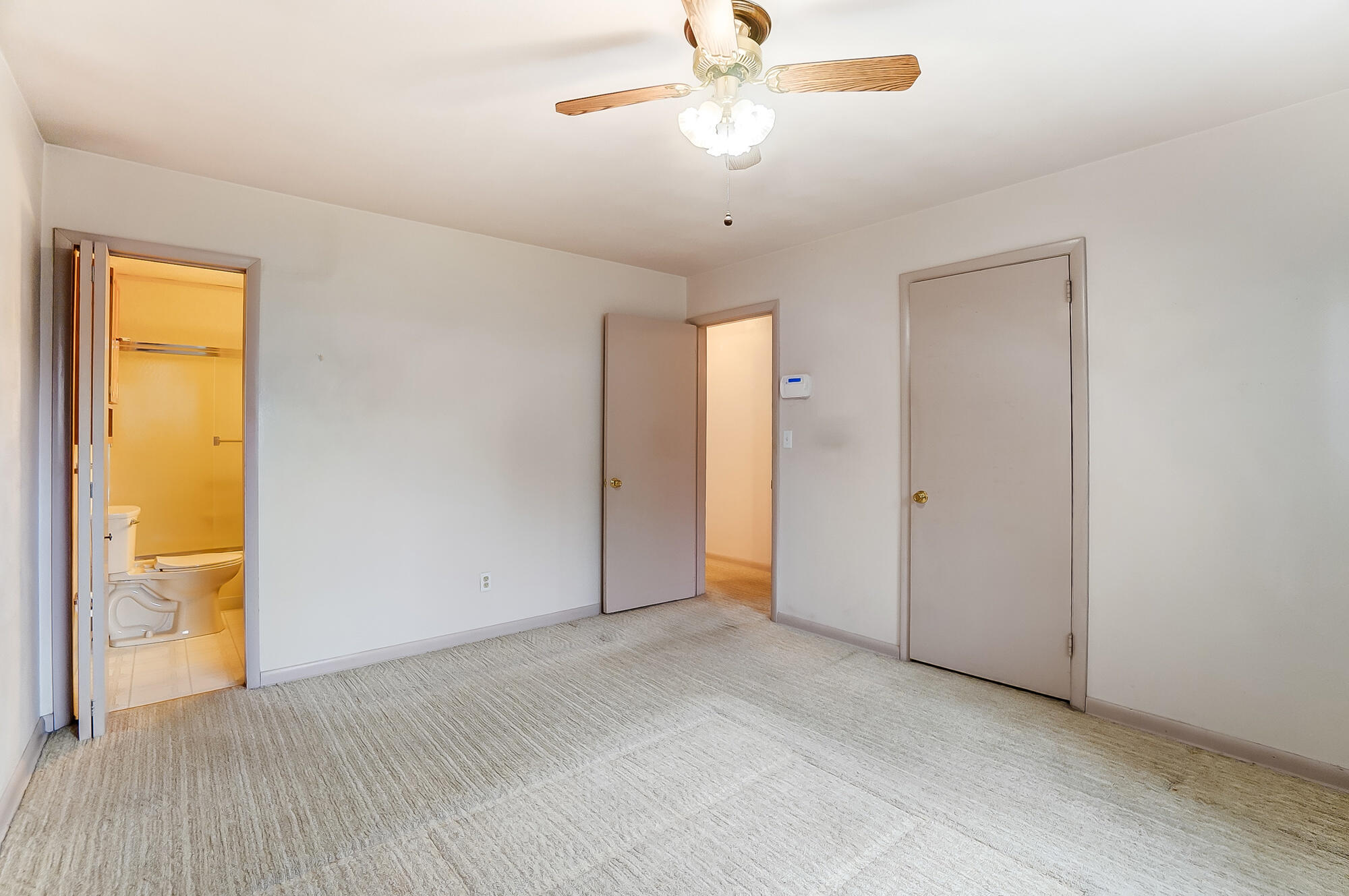 237 Warren Drive Springfield, OH 45503 - Photo 13 of 28 Gallery Image 13