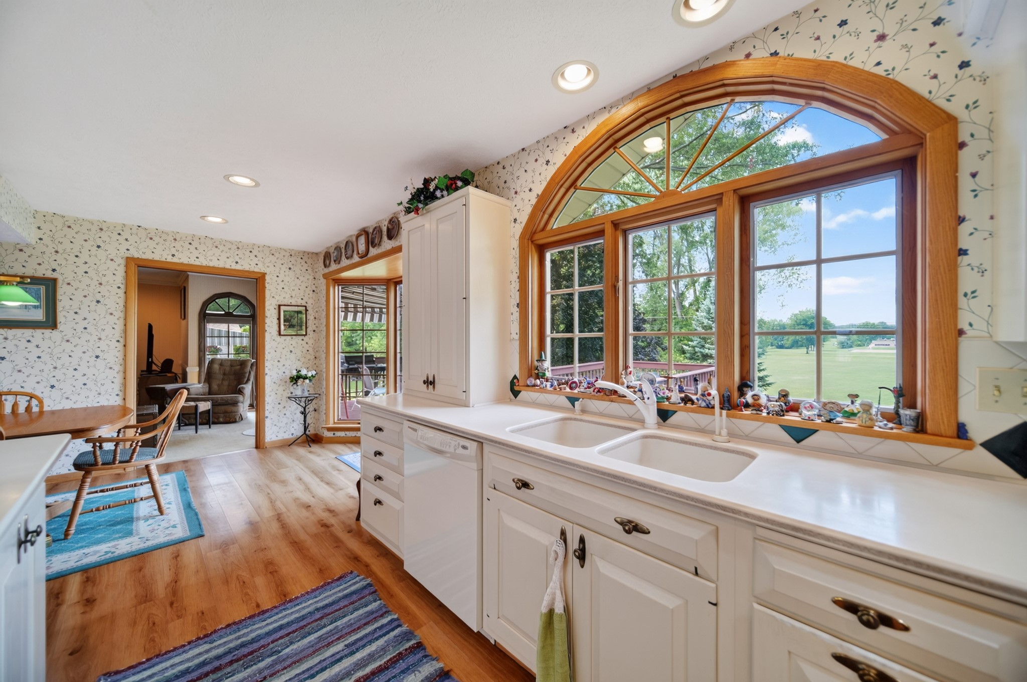 1002 Ruth Avenue Erie, PA 16509 - Photo 14 of 26 Gallery Image 14
