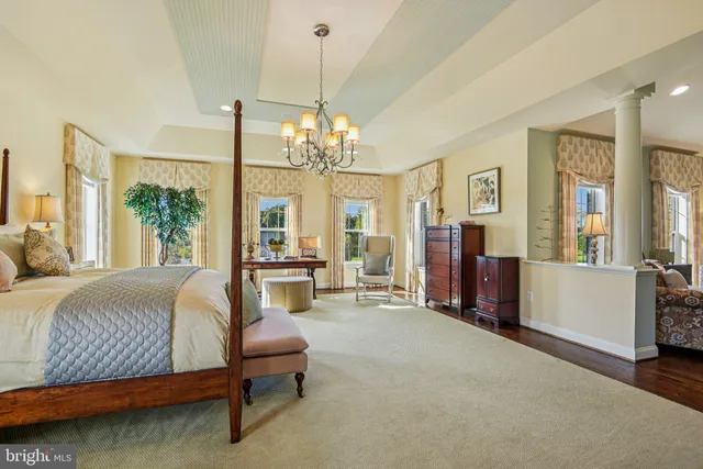 a view of house with yard