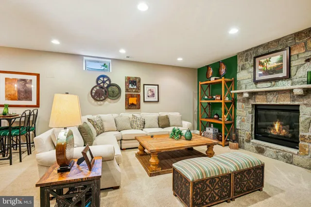 $1,599,000 | 17348 Harmony Vista Drive, Hamilton, VA 20158