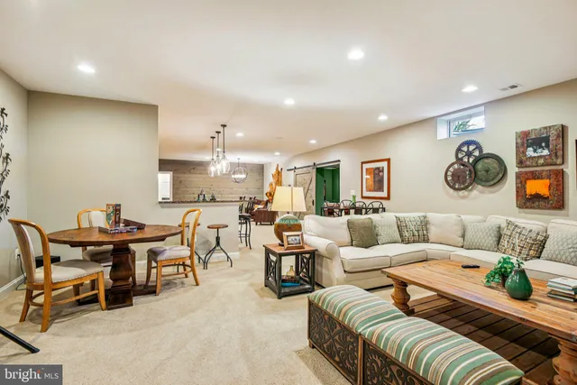 $1,599,000 | 17348 Harmony Vista Drive, Hamilton, VA 20158