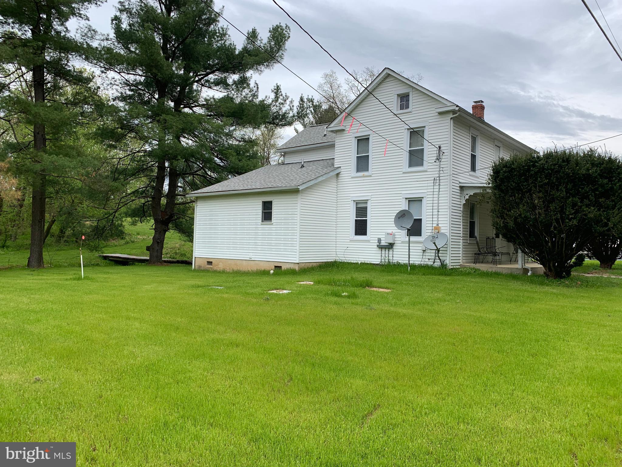 2450 Boteler Road Brownsville, MD 21715 - Photo 5 of 46 Side View