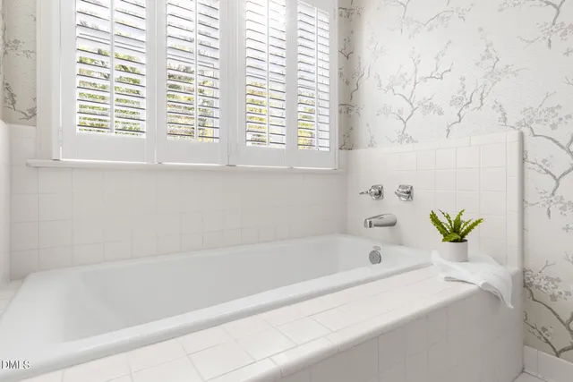 $895,000 | 201 Weathervane Drive, Carrboro, NC 27510