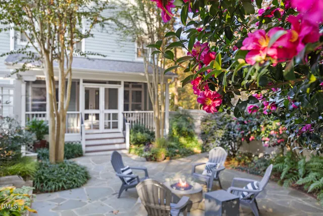 $895,000 | 201 Weathervane Drive, Carrboro, NC 27510