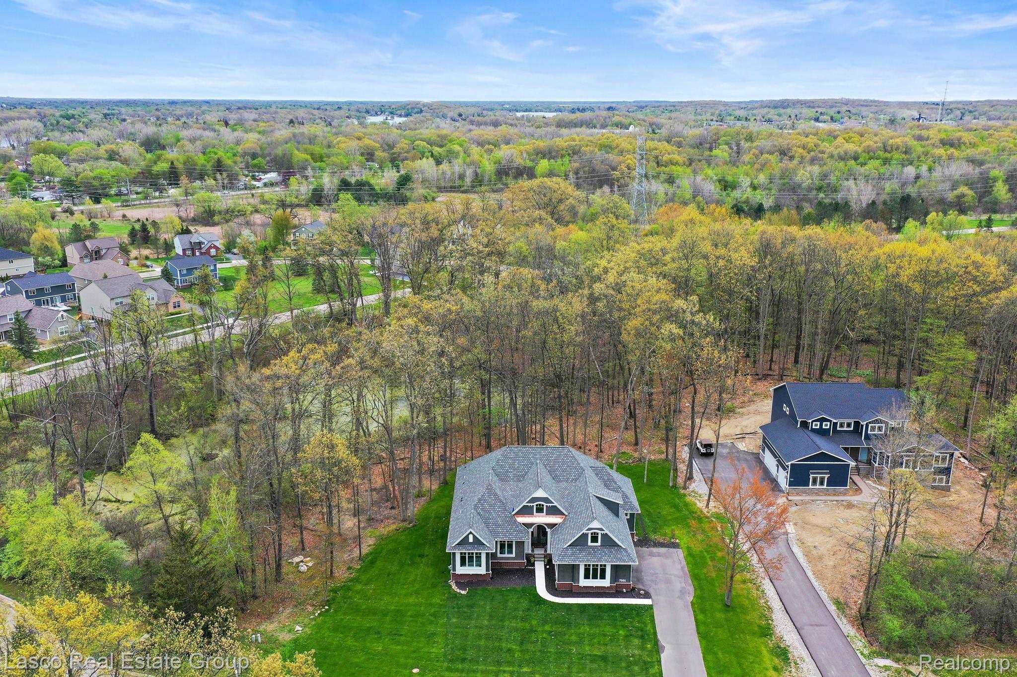 7501 Maple Ridge Drive Clarkston, MI 48346 - Photo 33 of 47 DJI_0766.jpg