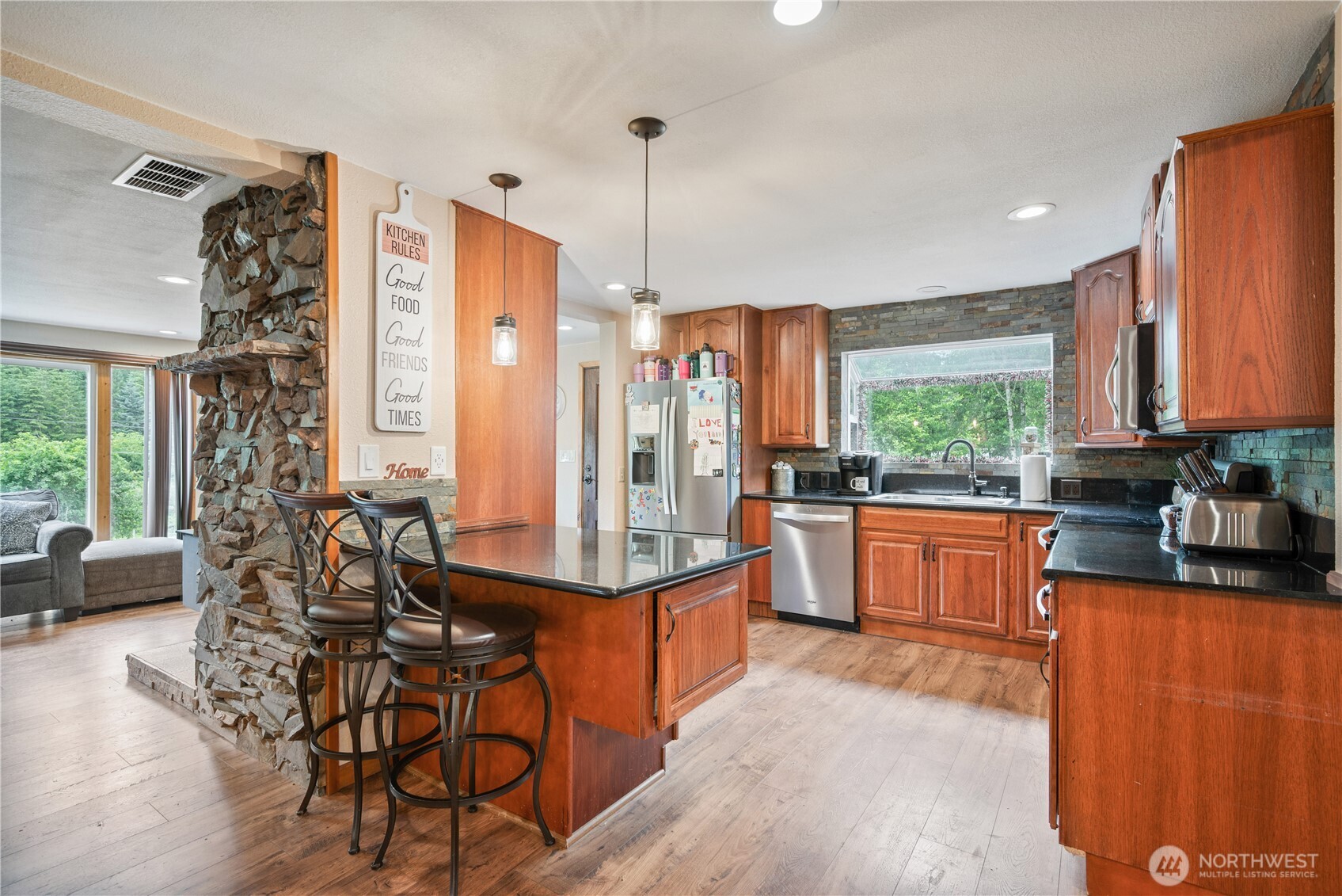 1430 Hazel Dell Road Castle Rock, WA 98611 - Photo 11 of 35