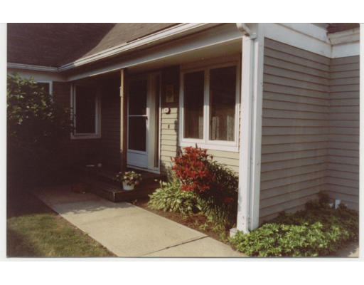 140 Stone Ridge Road, Unit 140 Franklin, MA 02038 - Photo 1 of 8 Gallery Image 1