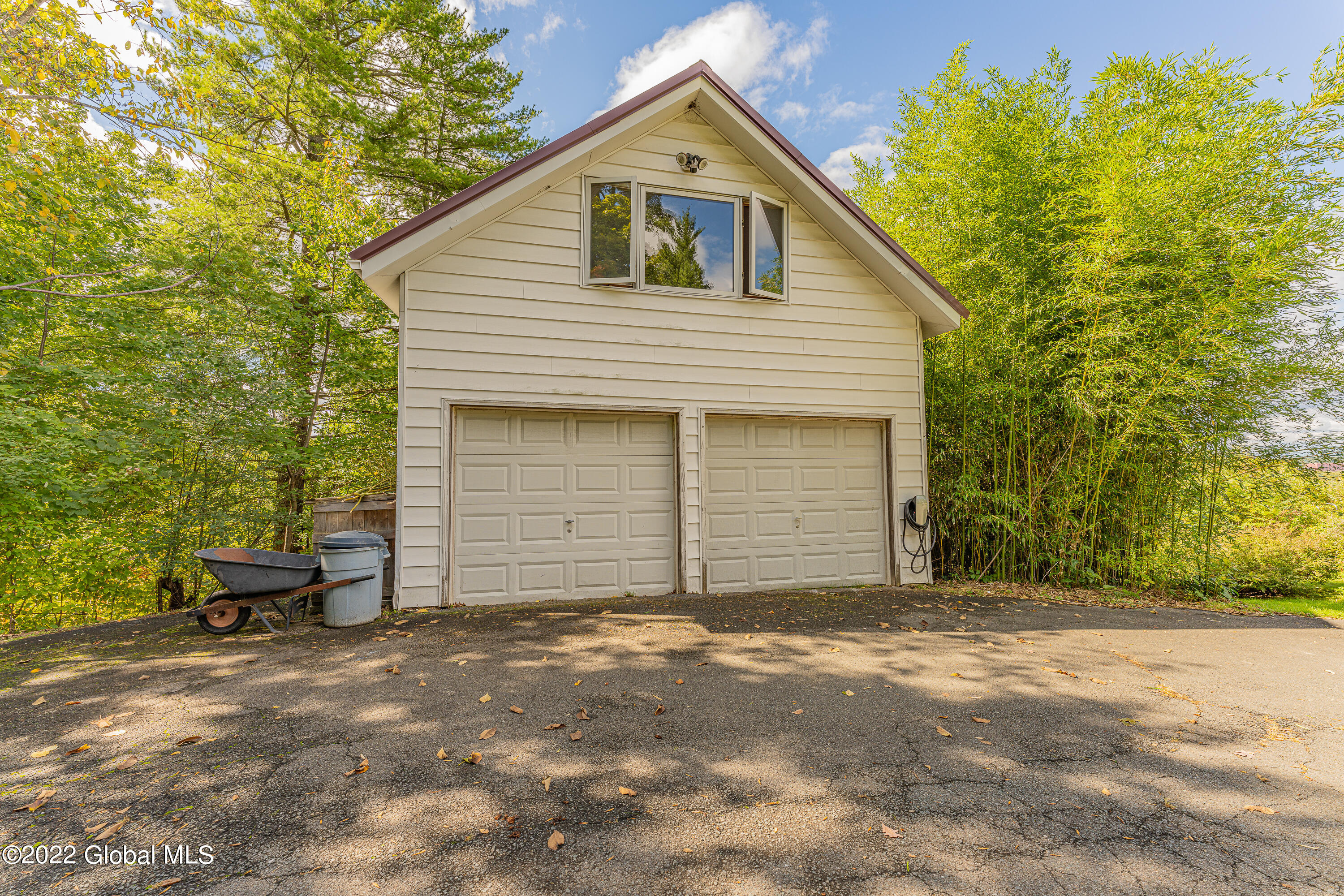 428 Hays Road Rensselaer, NY 12144 - Photo 37 of 59 Garage 1
