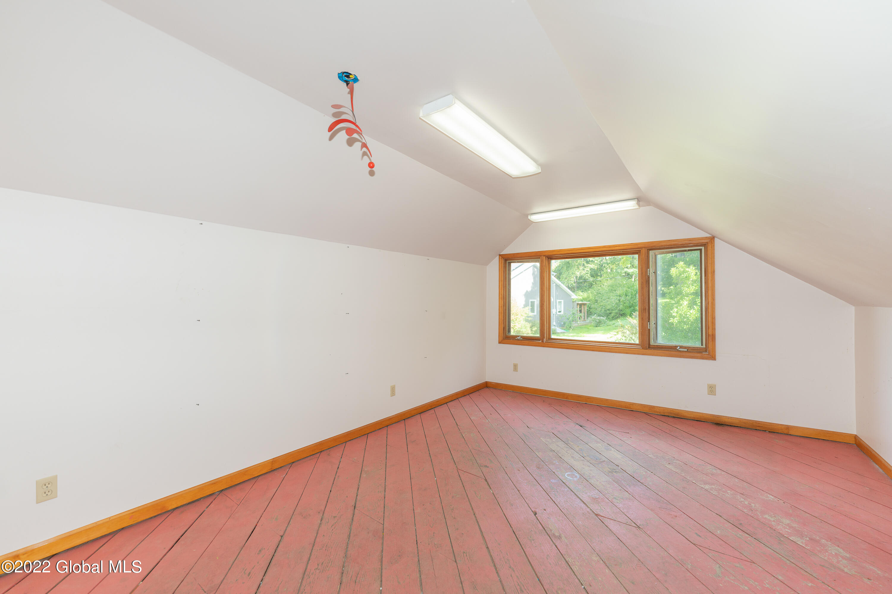 428 Hays Road Rensselaer, NY 12144 - Photo 38 of 59 Studio Garage 3