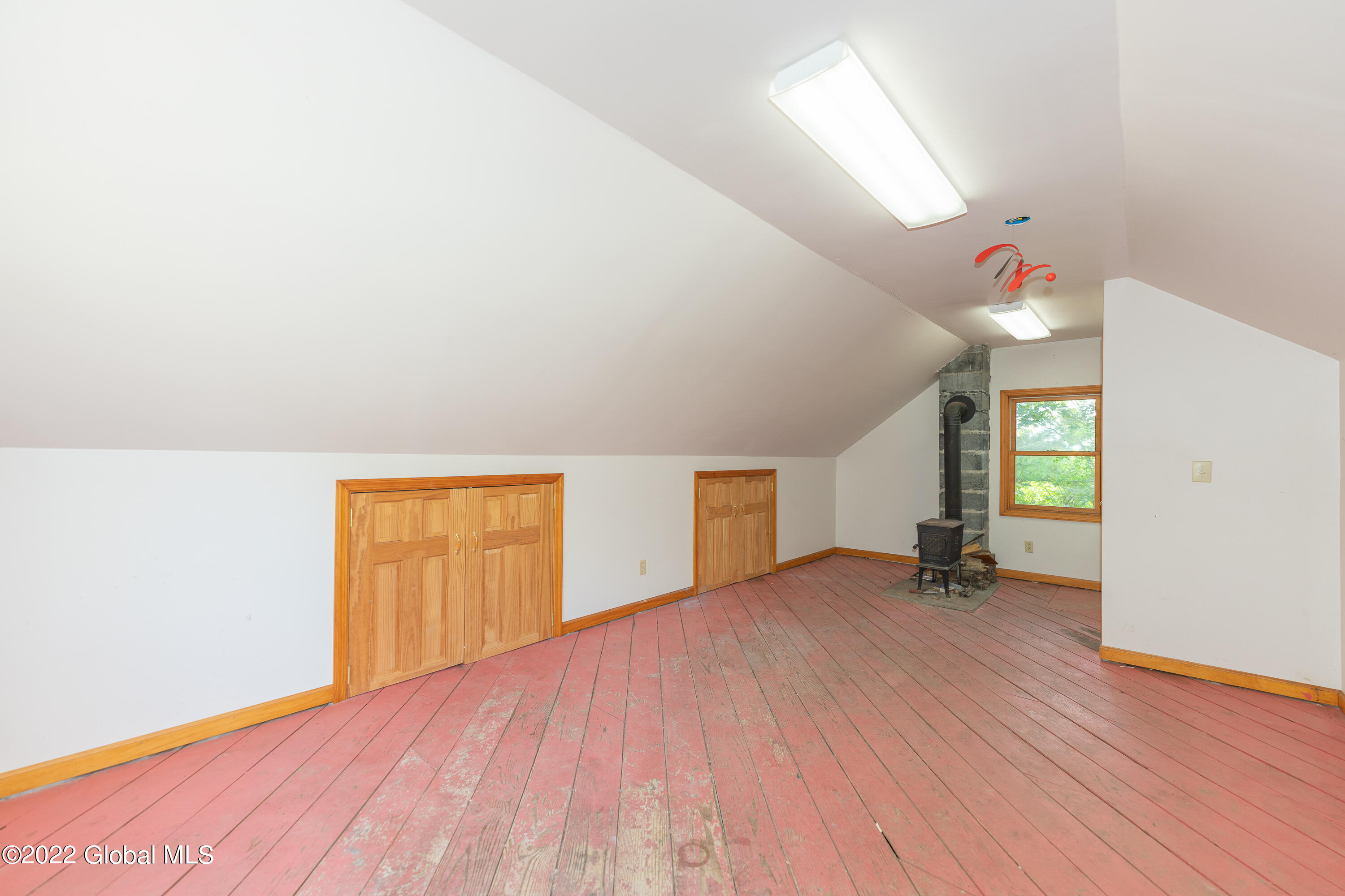 428 Hays Road Rensselaer, NY 12144 - Photo 39 of 59 Studio Garage 4