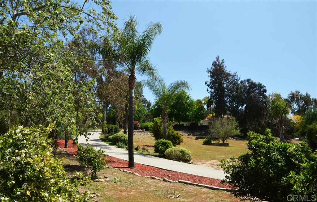 3708 La Canada Road Fallbrook, CA 92028 - Photo 19 of 25