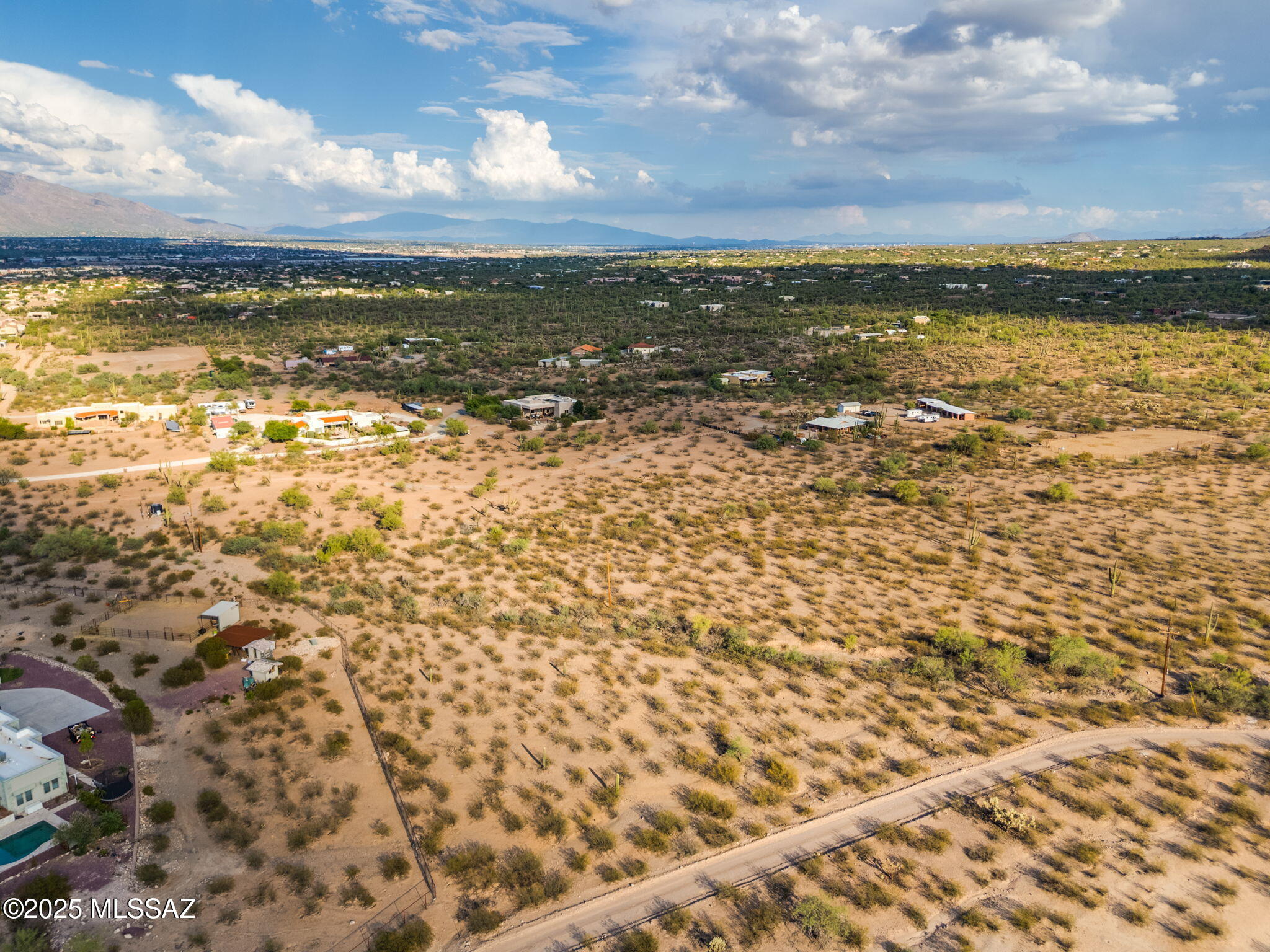 7759 North Artesiano Road, Unit 2 Tucson, AZ 85743 - Photo 12 of 33 a view of an ocean
