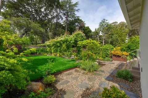 $3,295,000 | 606 Yale Drive, San Mateo, CA 94402