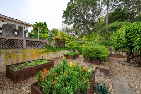 $3,295,000 | 606 Yale Drive, San Mateo, CA 94402