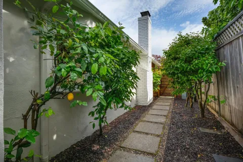 $3,295,000 | 606 Yale Drive, San Mateo, CA 94402