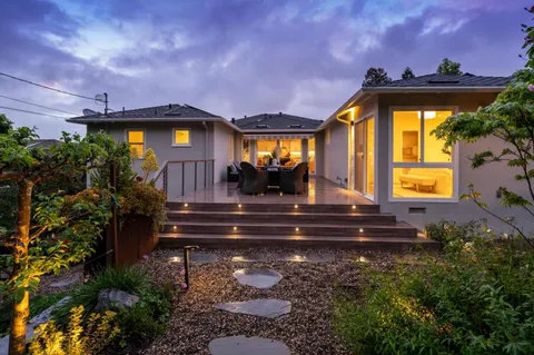 $3,295,000 | 606 Yale Drive, San Mateo, CA 94402