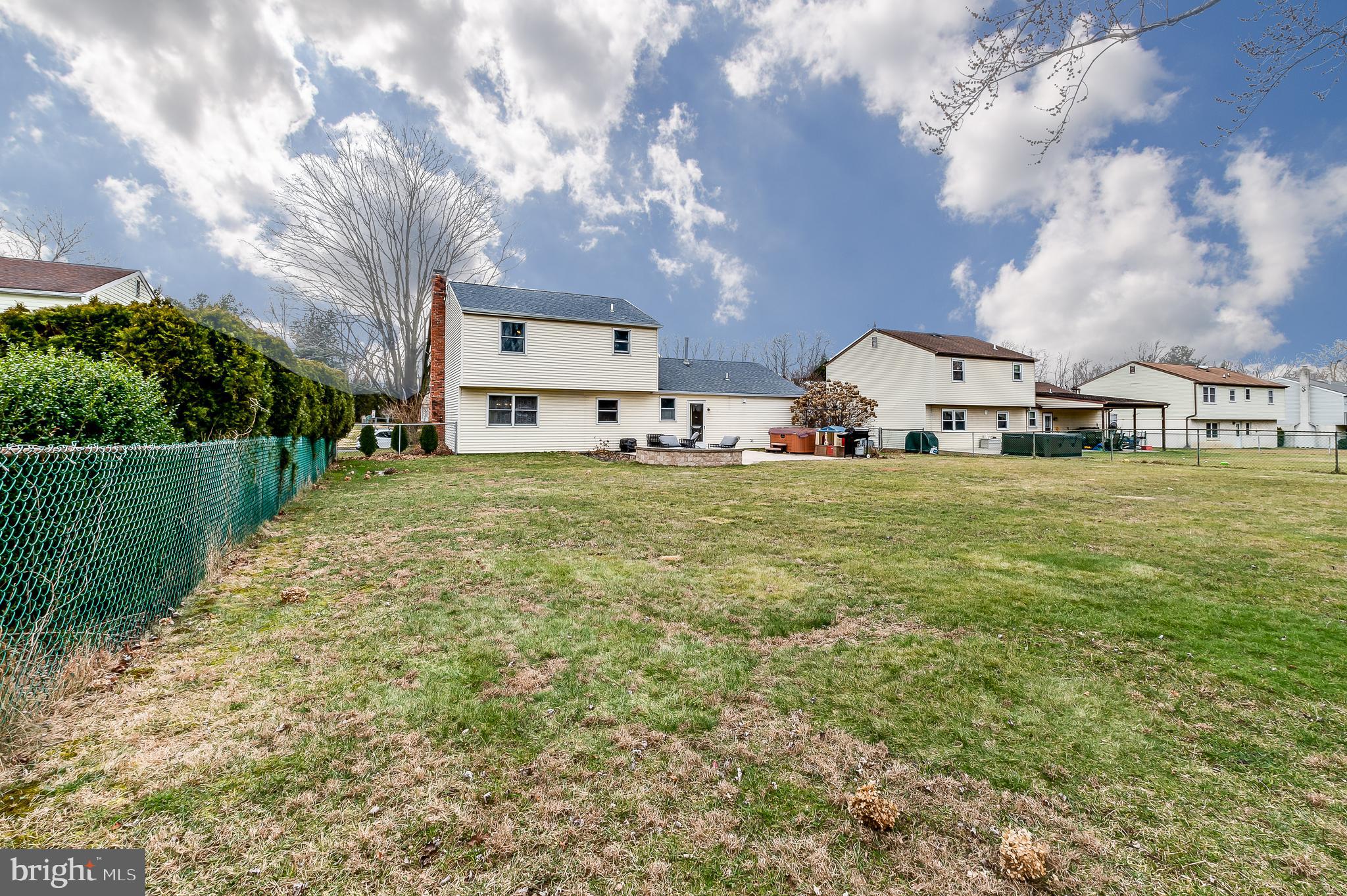 28 Dawn Road Levittown, PA 19056 - Photo 13 of 36 Gallery Image 13