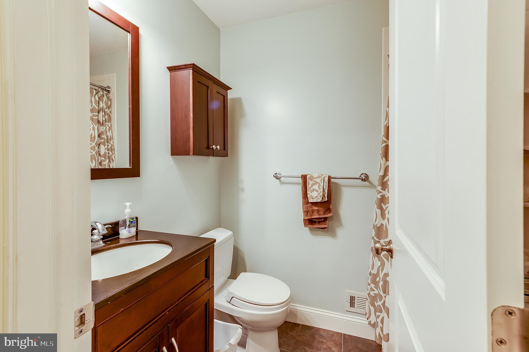 28 Dawn Road Levittown, PA 19056 - Photo 27 of 36 Gallery Image 27