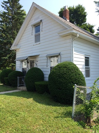 53 Belanger Street Three Rivers, MA 01080 - Photo 2 of 24