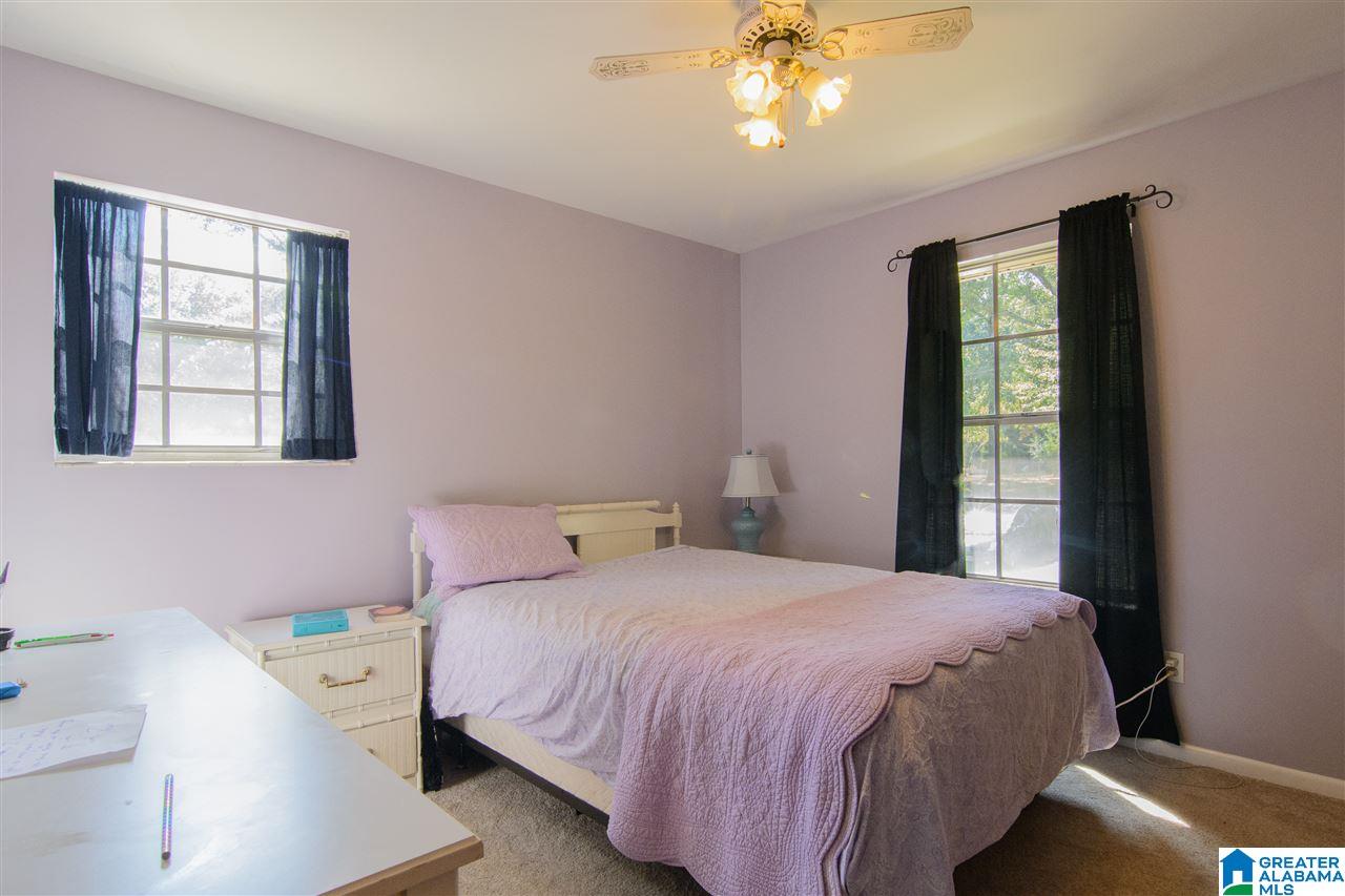 1052 Diane Street Southwest Leeds, AL 35094 - Photo 20 of 33