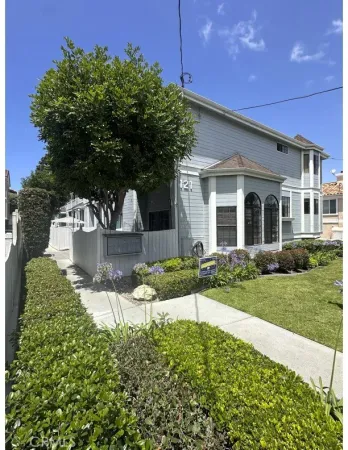 $4,900 | 121 South Juanita Avenue, Redondo Beach, CA 90277