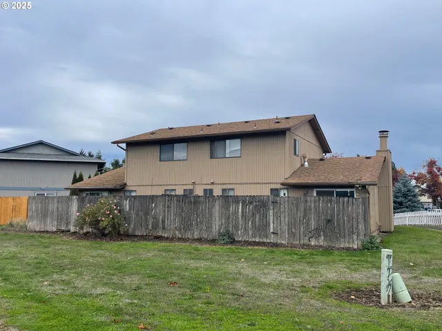 a backyard of a house