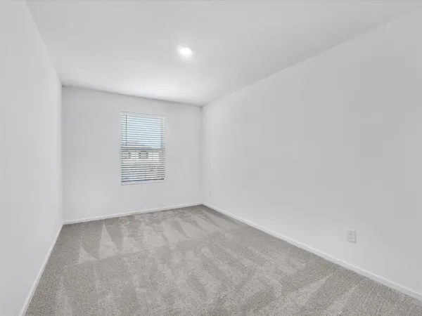 $2,100 | 25433 Carnation Court, Montgomery, TX 77316