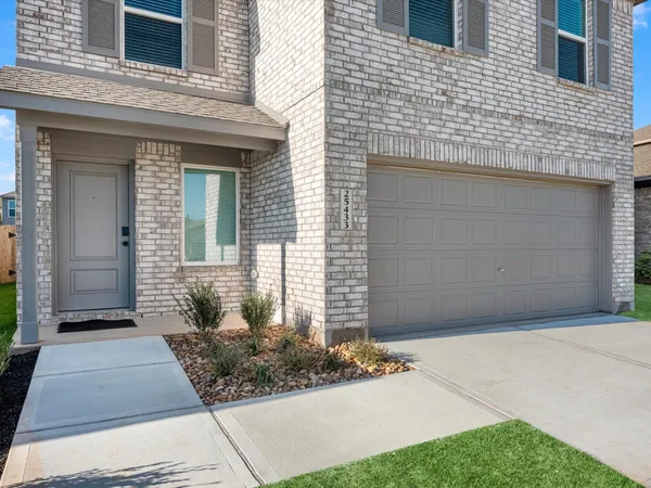 $2,100 | 25433 Carnation Court, Montgomery, TX 77316