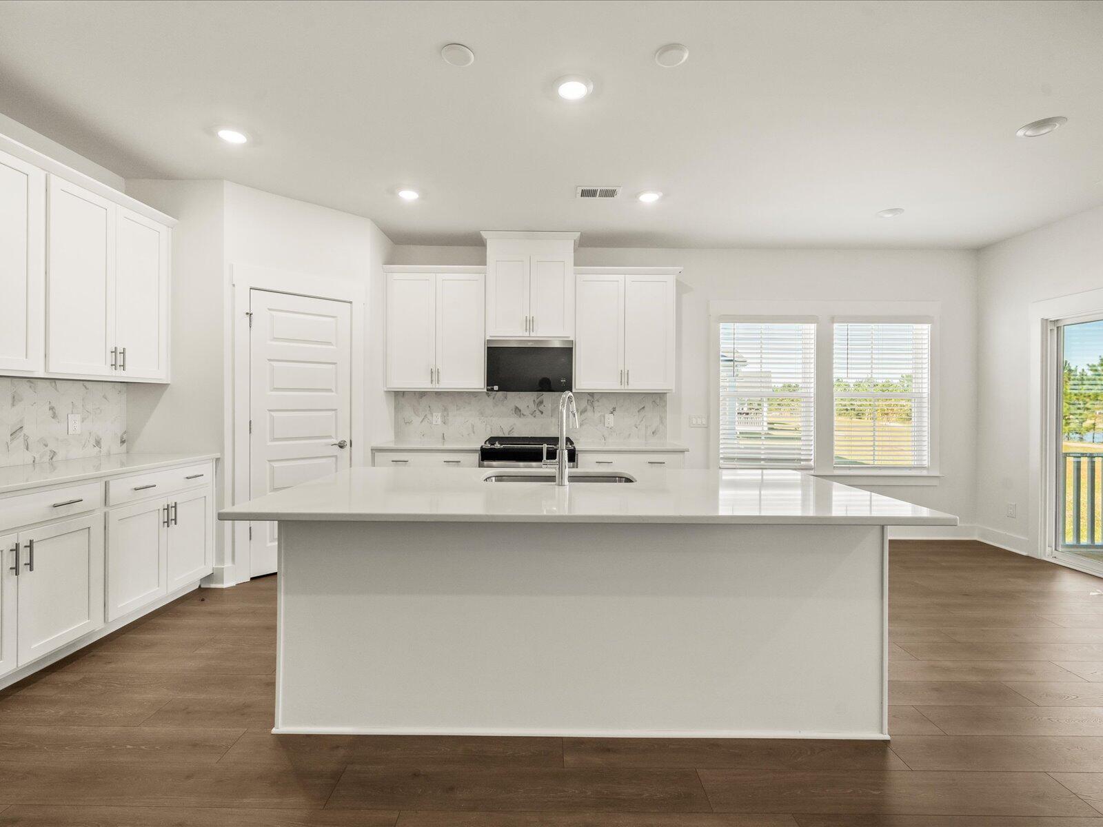 367 Calm Water Way Summerville, SC 29486 - Photo 7 of 24