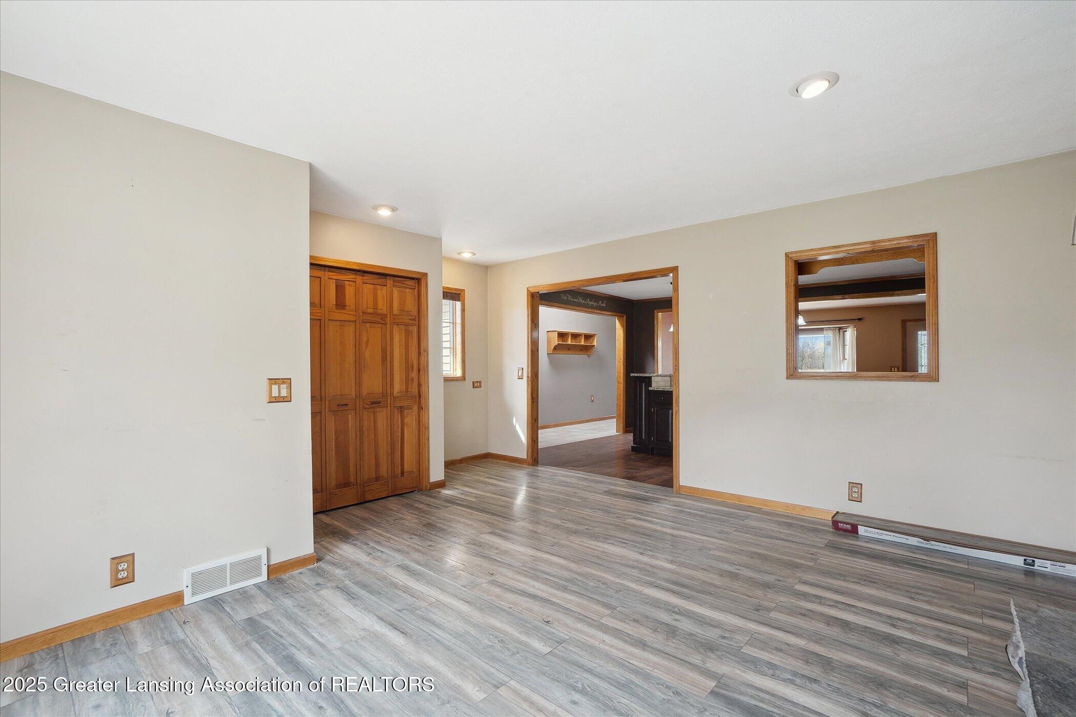 5136 Martin Road Corunna, MI 48817 - Photo 8 of 46 09-5136-Martin-Rd-Corunna-MI-48817-Windo