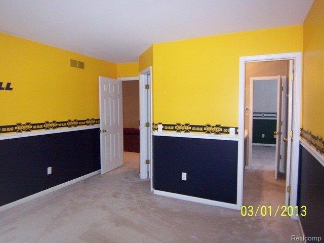 5215 Ridge Trail North Clarkston, MI 48348 - Photo 10 of 12 110_1614.jpg