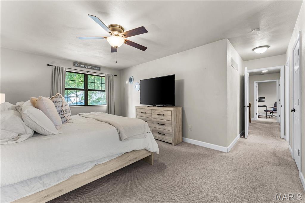 102 Pheasant Run O'Fallon, IL 62269 - Photo 32 of 55 Gallery Image 32