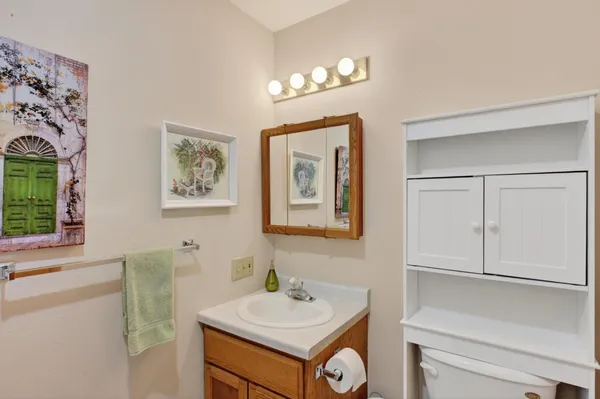 $189,900 | 509 6th Avenue West, Unit 211, Alexandria, MN 56308
