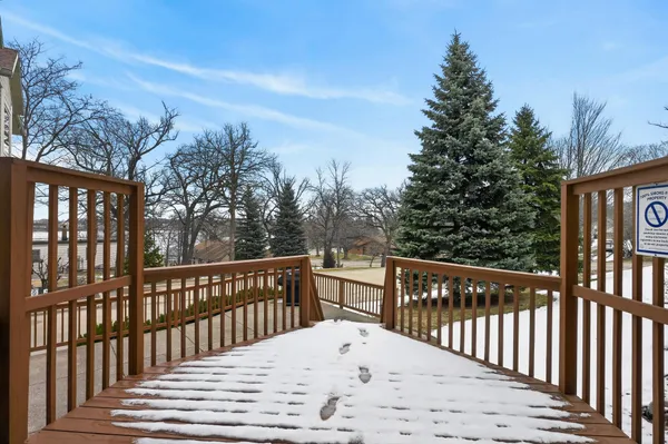$189,900 | 509 6th Avenue West, Unit 211, Alexandria, MN 56308