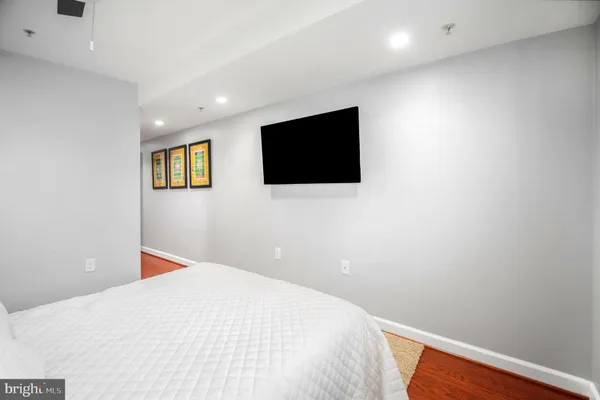 $390,000 | 4189 South Four Mile Run Drive, Unit 101, Arlington, VA 22204