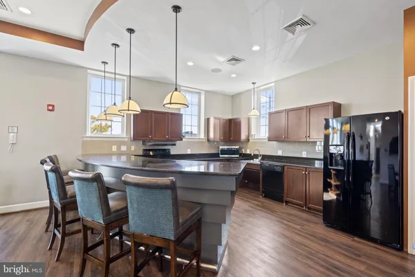 $390,000 | 4189 South Four Mile Run Drive, Unit 101, Arlington, VA 22204