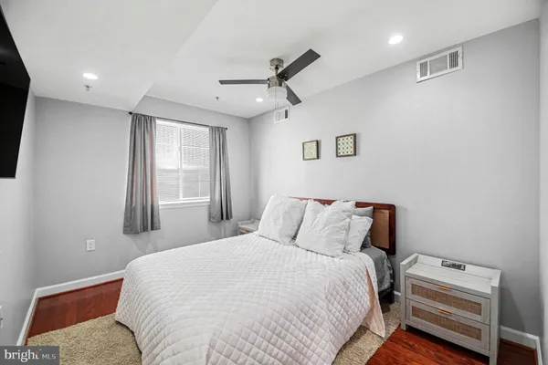 $390,000 | 4189 South Four Mile Run Drive, Unit 101, Arlington, VA 22204