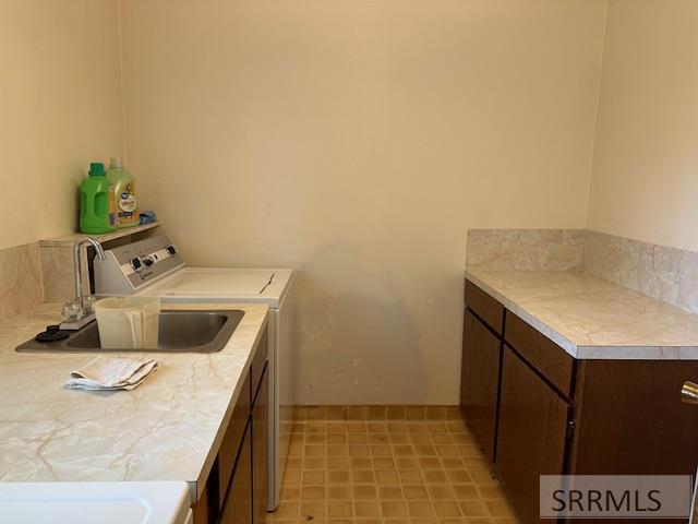 643 West 100 Road South Blackfoot, ID 83221 - Photo 28 of 47 Laundry