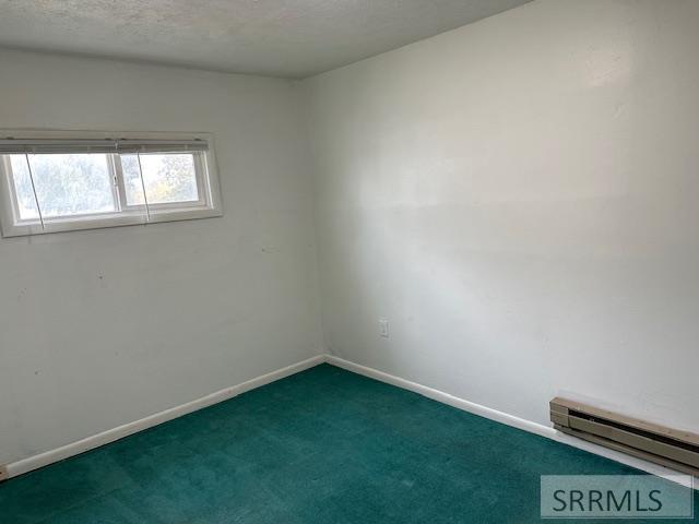 643 West 100 Road South Blackfoot, ID 83221 - Photo 35 of 47 Small home bed 1