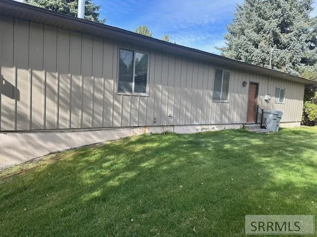 $480,000 | 643 West 100 Road South, Blackfoot, ID 83221