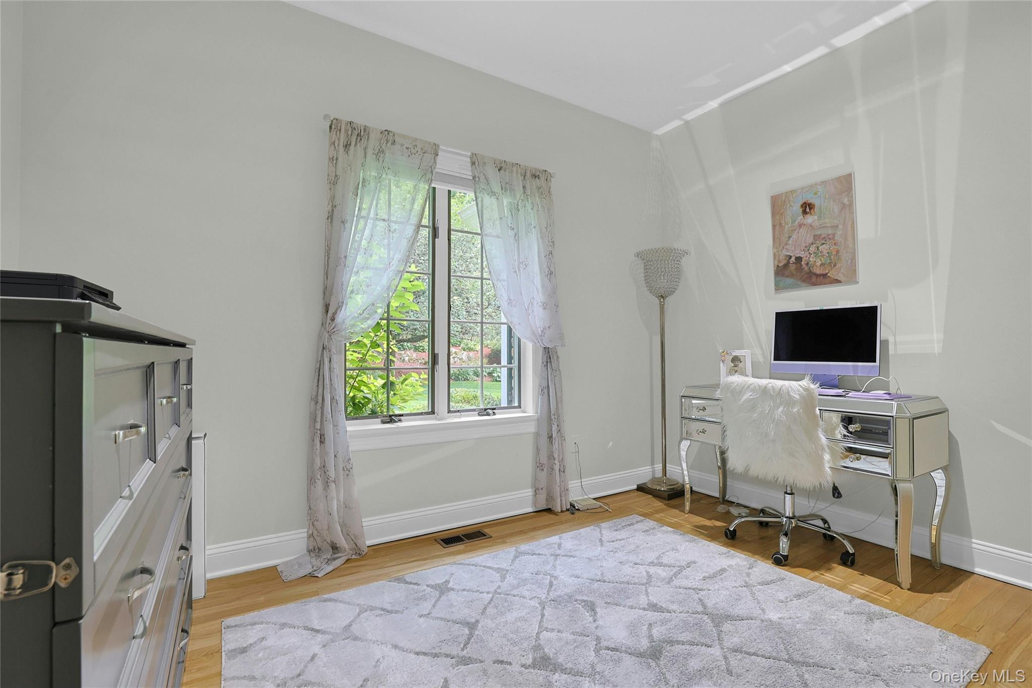 10 Hidden Oak Road Armonk, NY 10504 - Photo 11 of 36