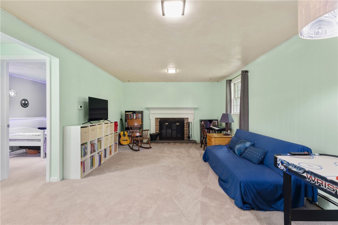 652 Marsh Road Pittsford, NY 14534 - Photo 27 of 42