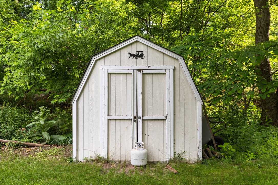 652 Marsh Road Pittsford, NY 14534 - Photo 35 of 42