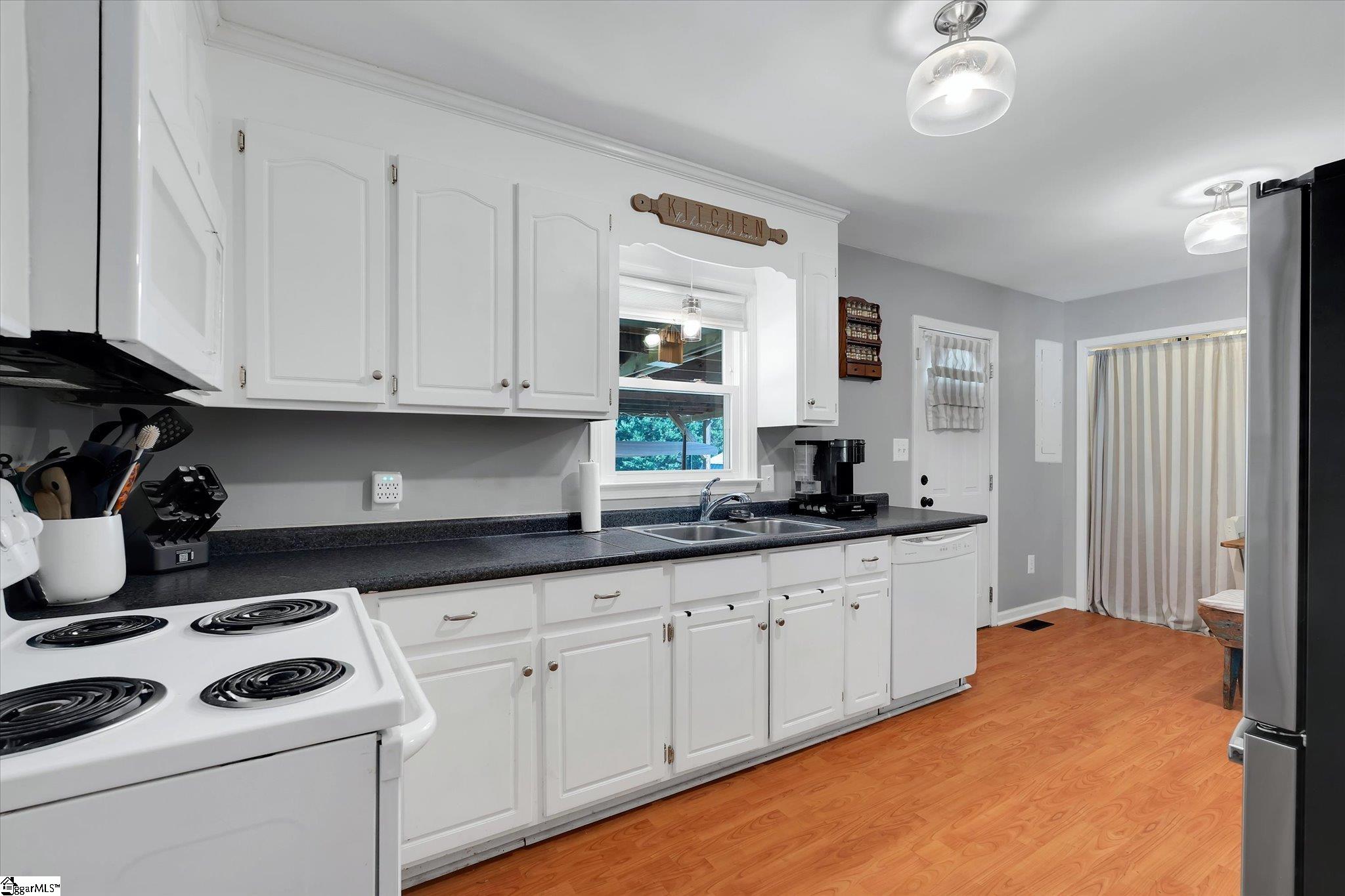 1208 Five Forks Road Pendleton, SC 29670 - Photo 12 of 33