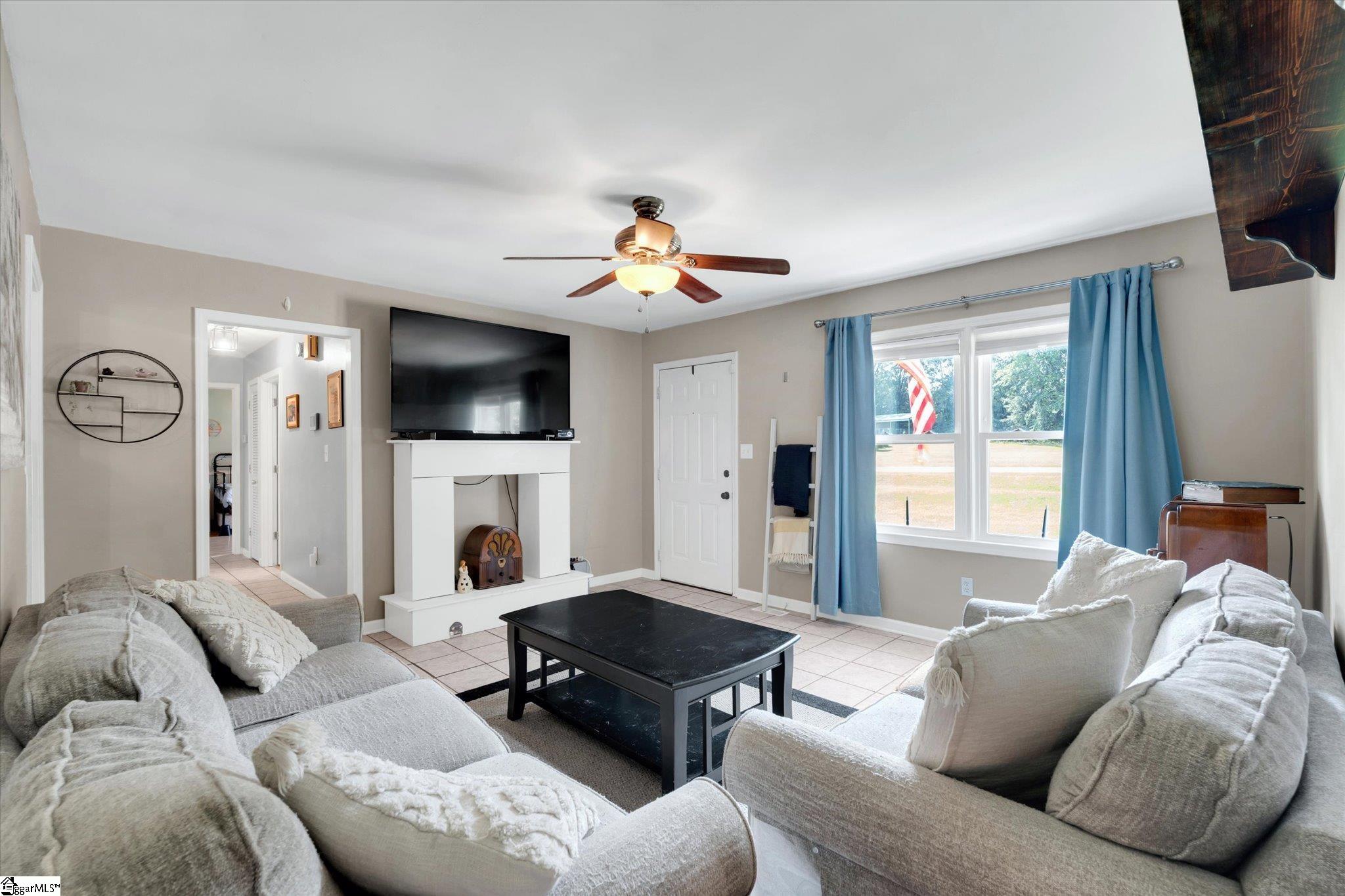 1208 Five Forks Road Pendleton, SC 29670 - Photo 6 of 33