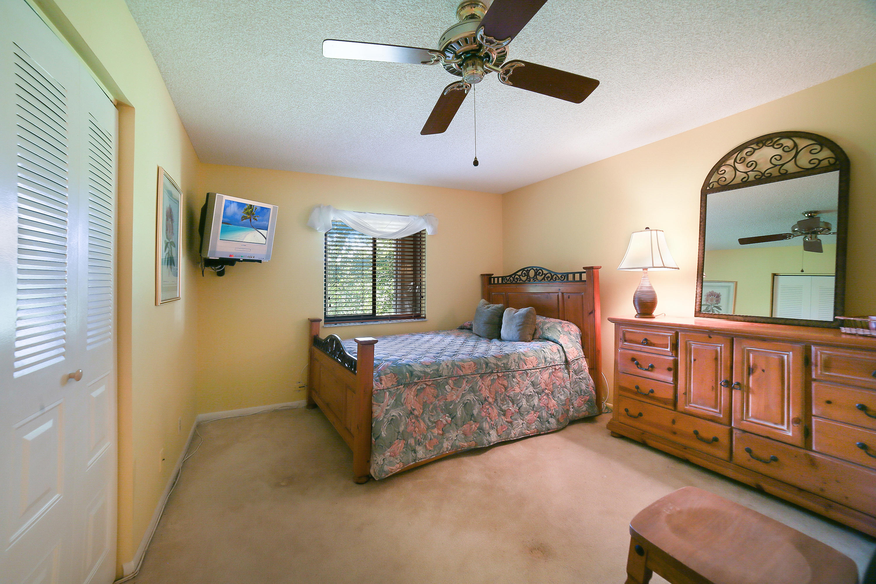 120 Northwest 70th Street, Unit 2030 Boca Raton, FL 33487 - Photo 9 of 12 iUSE photography_zt0a0096